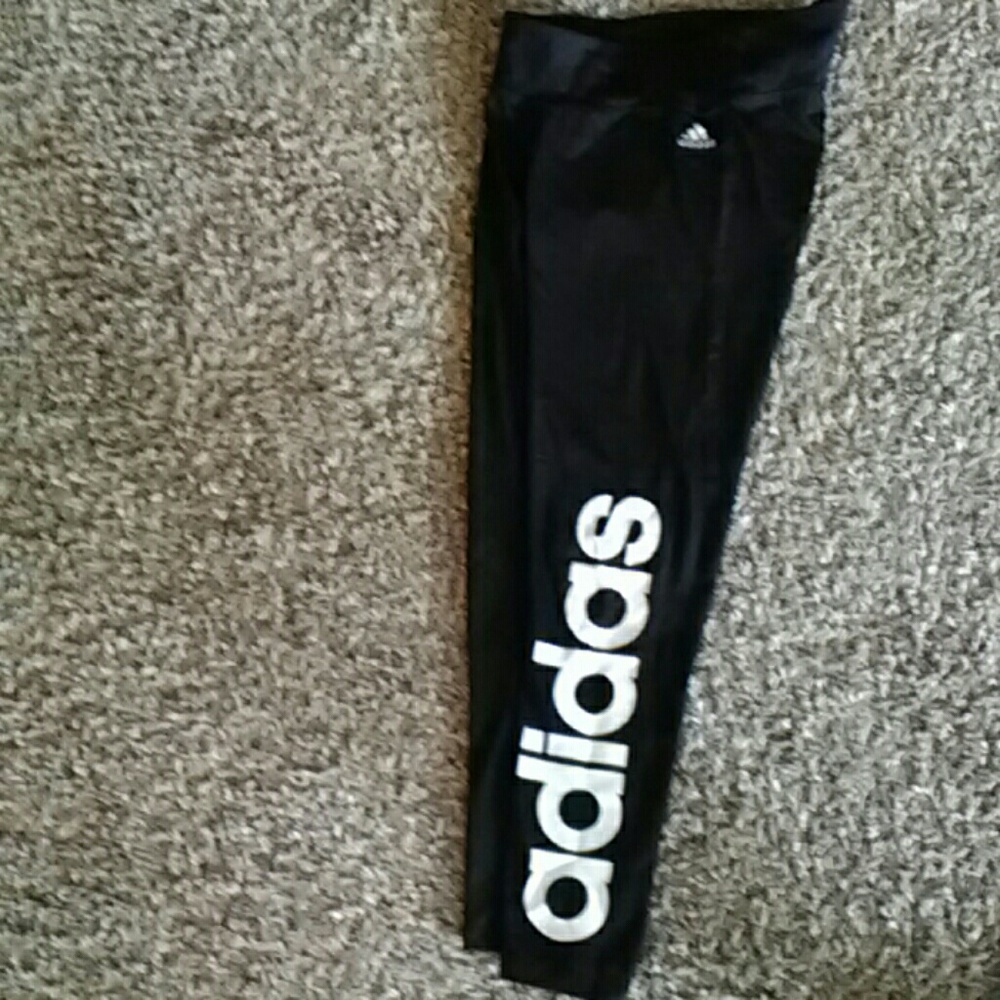 Adidas leggings
